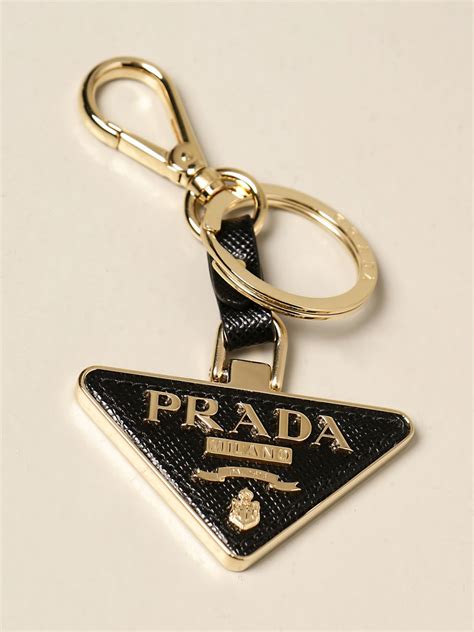 prada llavero|Prada.